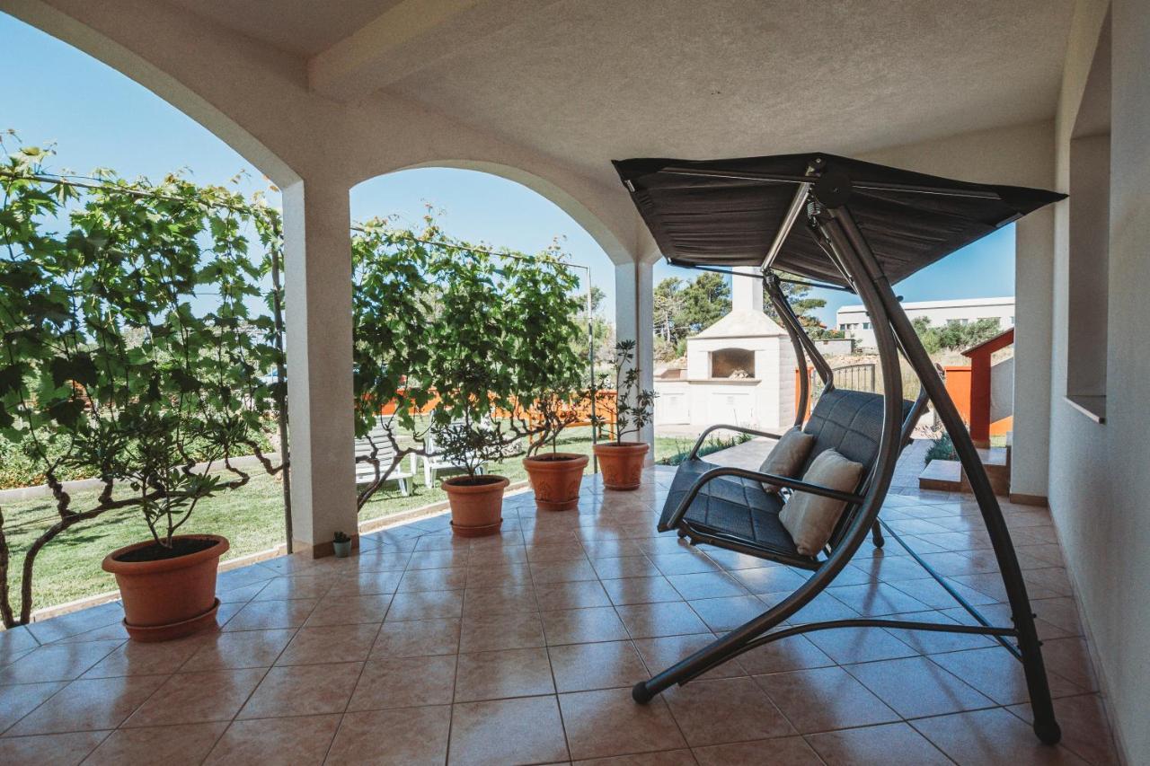 Apartman Neli Vir Exterior photo